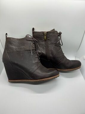 Biala Women's Size EU 39 Dark Brown Leather Wedge Boots